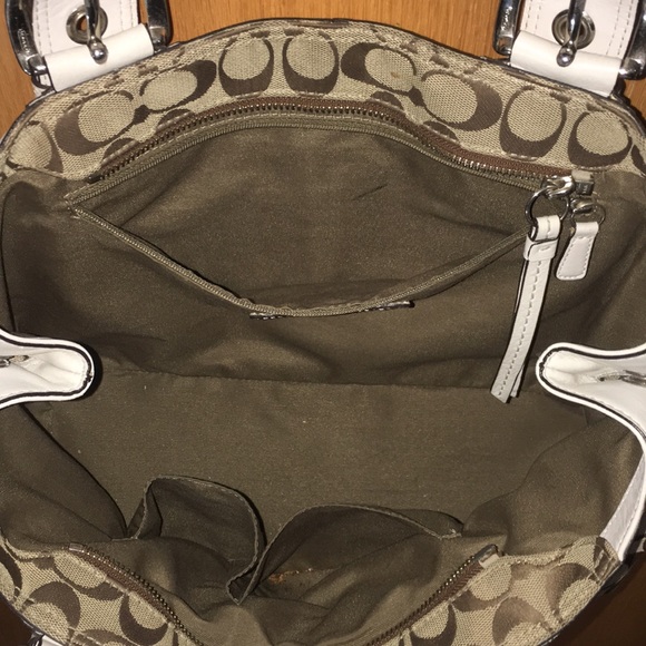 Coach - Picture 2 of 5